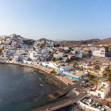 Ingrid. Piscina Exterior. Βίλα