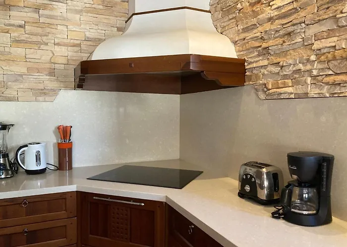 Ingrid. Piscina Exterior. 빌라 *