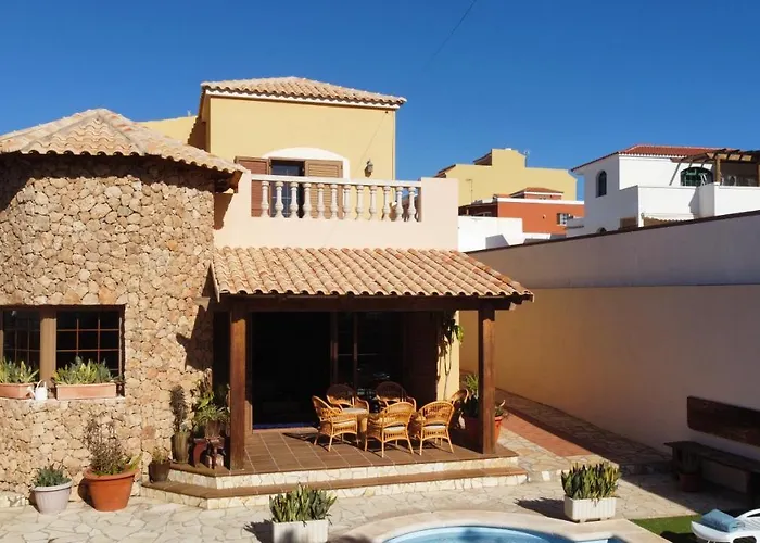 Villa Ingrid. Piscina Exterior.