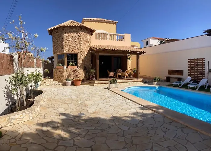 Villa Ingrid. Piscina Exterior.